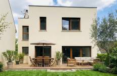 JESSICA CAROLE - JIKA ARCHITECTURE